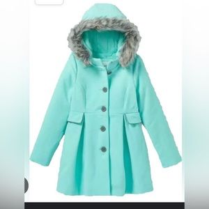Cat & Jack girls coat with faux fur hood
